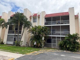 610 NW 13th St in Boca Raton, FL - Building Photo