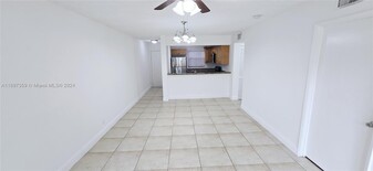 1581 Balfour Point Dr, Unit B in West Palm Beach, FL - Building Photo - Building Photo