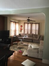 84 Endicott St, Unit 2nd Floor in Peabody, MA - Foto de edificio - Building Photo