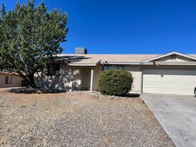 2470 S Mountain View Dr in Cottonwood, AZ - Building Photo
