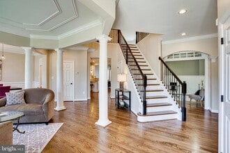 24897 Pinebrook Rd in Chantilly, VA - Building Photo - Building Photo