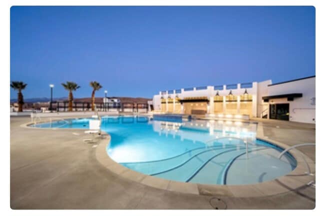 5801 S Garnet Dr, Unit 4-301 in Saint George, UT - Building Photo - Building Photo