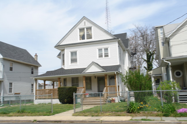 149 Garfield Ave in Long Branch, NJ - Building Photo - Building Photo