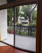 1218 9th St in Santa Monica, CA - Building Photo - Building Photo