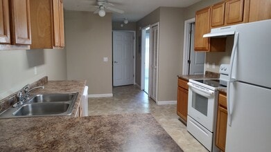 2409-2413 Allison Ave in Panama City Beach, FL - Building Photo - Building Photo