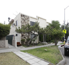 5902 Tujunga Ave in North Hollywood, CA - Building Photo - Building Photo