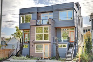 2615 NW 60th St in Seattle, WA - Building Photo