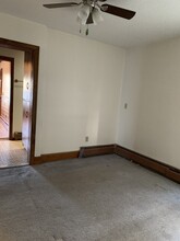 8 Albion St in Fall River, MA - Building Photo - Building Photo