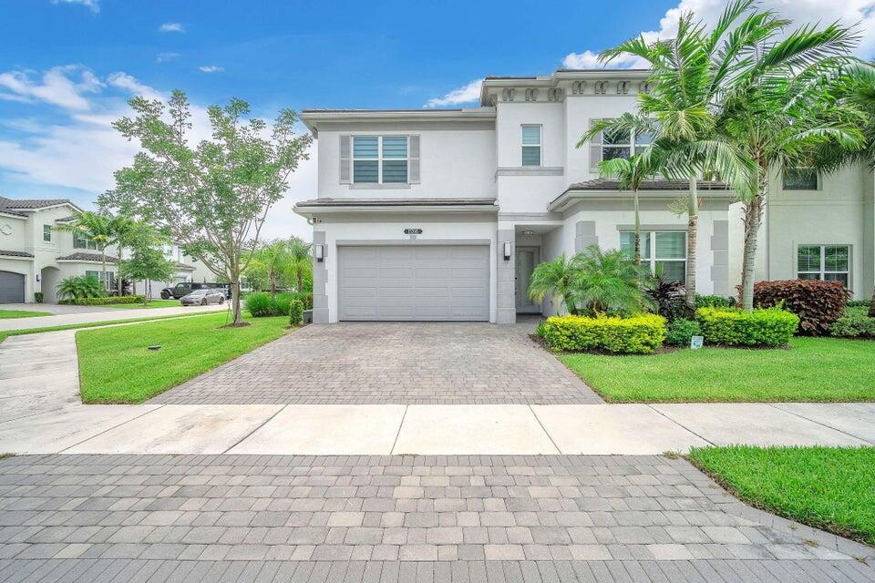 15395 Green River Ct in Delray Beach, FL - Foto de edificio