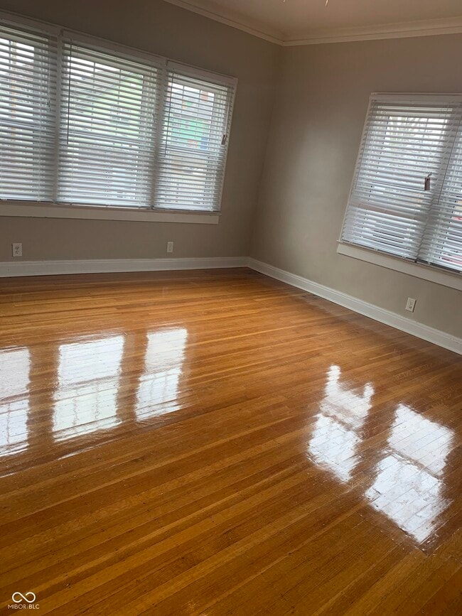 2124 Broadway St in Indianapolis, IN - Building Photo - Building Photo