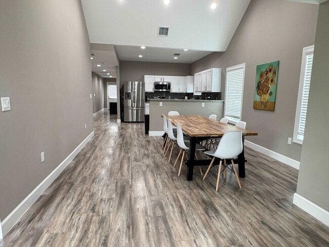 420 E Cypress St in Winter Garden, FL - Building Photo - Building Photo