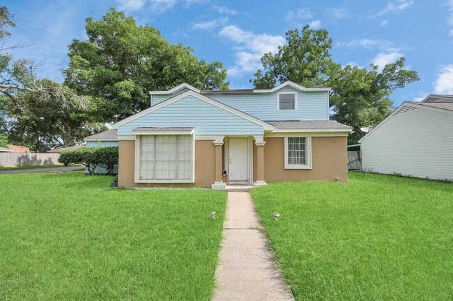2513 Leslie St in Pasadena, TX - Building Photo - Building Photo