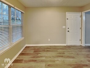 275 Twin Brook Way NW in Lawrenceville, GA - Building Photo - Building Photo