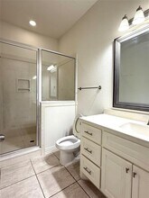 2610 Appian Wy in Roman Forest, TX - Building Photo - Building Photo