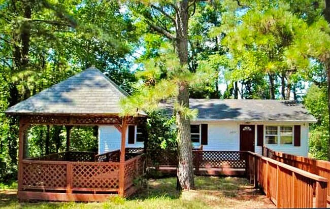 property at 2630 Cherry Cir