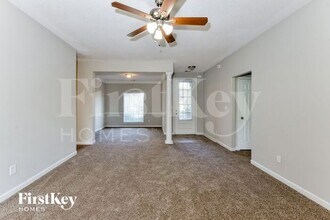 7705 Walcott Cove in Memphis, TN - Building Photo - Building Photo
