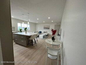 1 Ocean Ave in Belmar, NJ - Building Photo - Building Photo