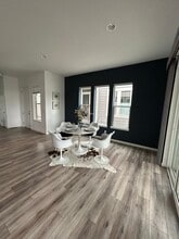 17147 W 11th Ave, Unit 17147 W. 11th Ave in Golden, CO - Foto de edificio - Building Photo