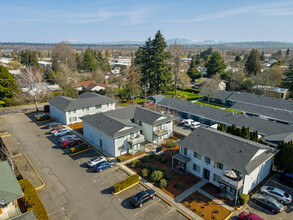 The Alicia Apartments in Portland, OR - Building Photo - Building Photo