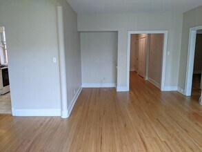 828 Reba Pl in Evanston, IL - Building Photo - Building Photo