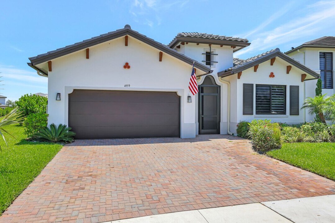 4959 Frattina St. in Ave Maria, FL - Building Photo