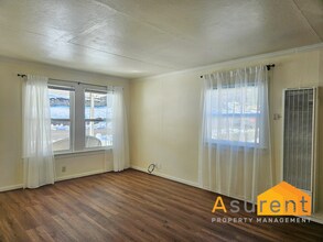 120 Almond St in Ashland, OR - Building Photo - Building Photo