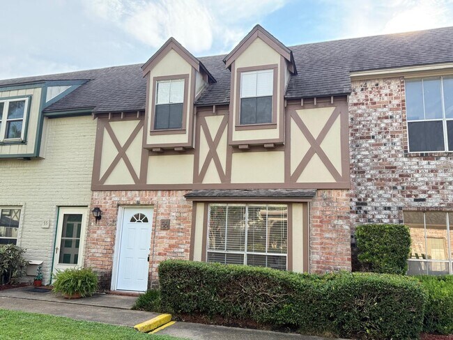 property at 14719 Barryknoll Ln