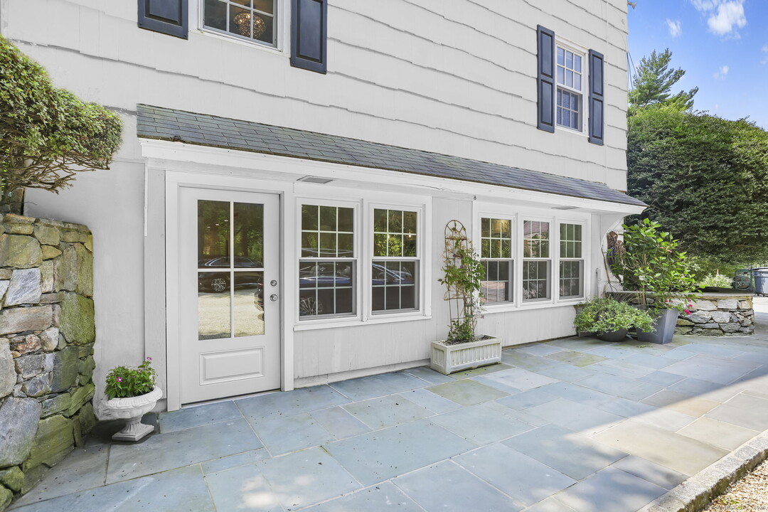 167 North Ave in Westport, CT - Building Photo