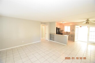 130 Shore Dr Pl in Oldsmar, FL - Building Photo - Building Photo