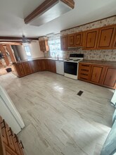 14 Clifton Manor Dr in Gouldsboro, PA - Building Photo - Building Photo