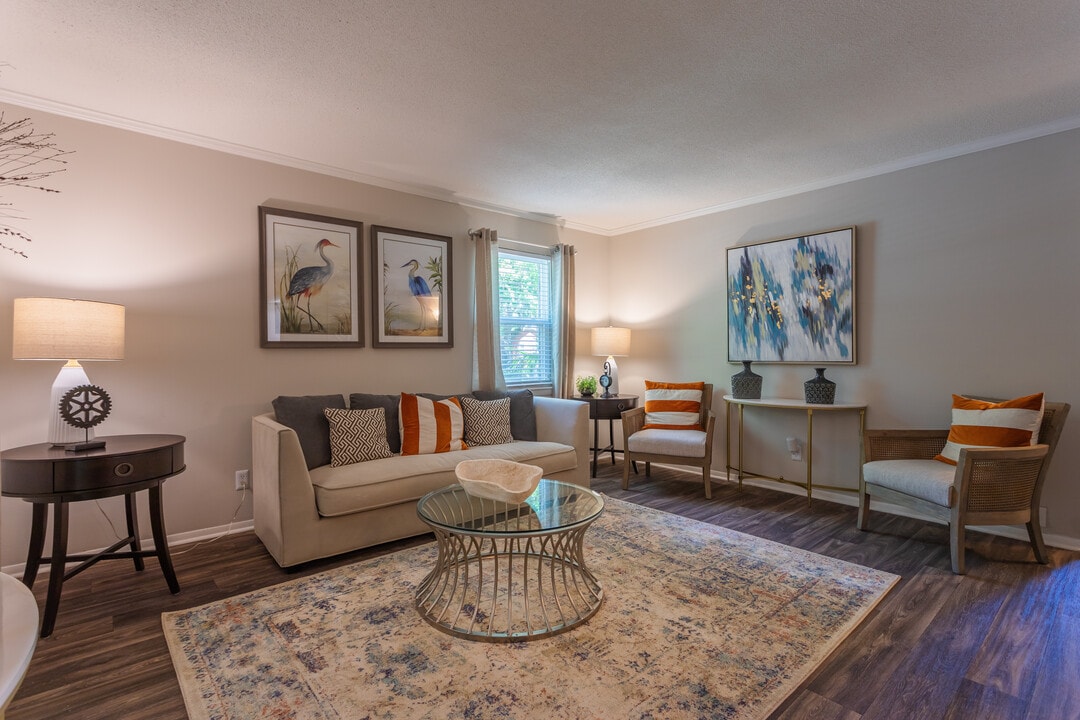 The Riverview in Charleston, SC - Building Photo