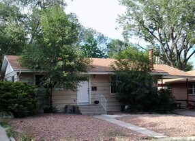 634 S Tower St in Colorado Springs, CO - Building Photo