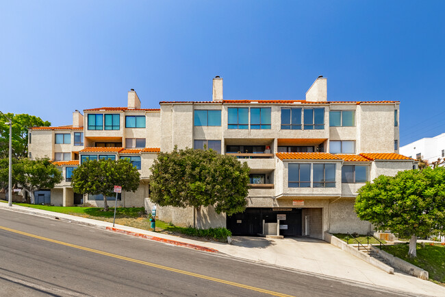 1900 Vine St in Los Angeles, CA - Foto de edificio - Building Photo