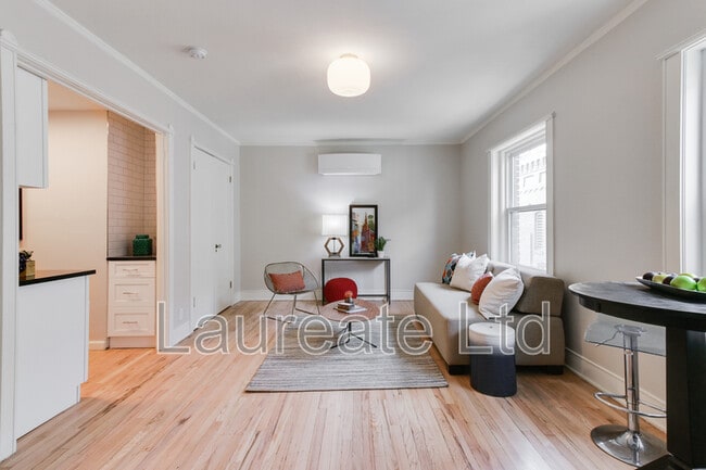 1234 E Colfax Ave, Unit #7 in Denver, CO - Building Photo - Building Photo