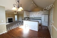 141 Loyd Ct photo'
