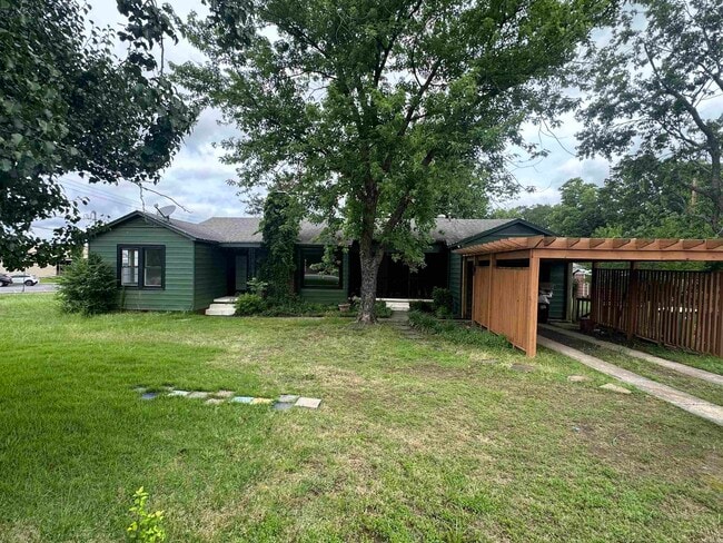 property at 201 W M Ave