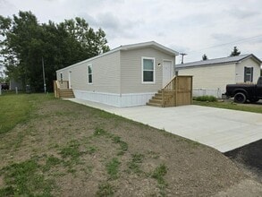 1288 East Dr in Alden, NY - Building Photo - Building Photo