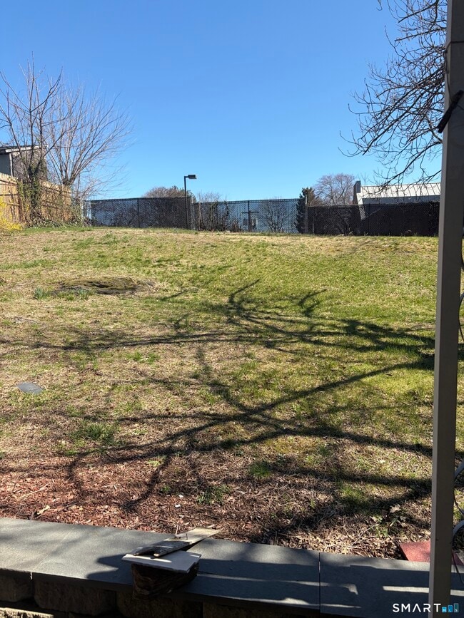 123 Longview Ave in Fairfield, CT - Building Photo - Building Photo