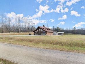 2000 Antioch Church Rd in Mount Airy, GA - Building Photo - Building Photo
