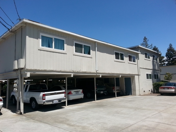 1469 Marclair Dr in Concord, CA - Building Photo