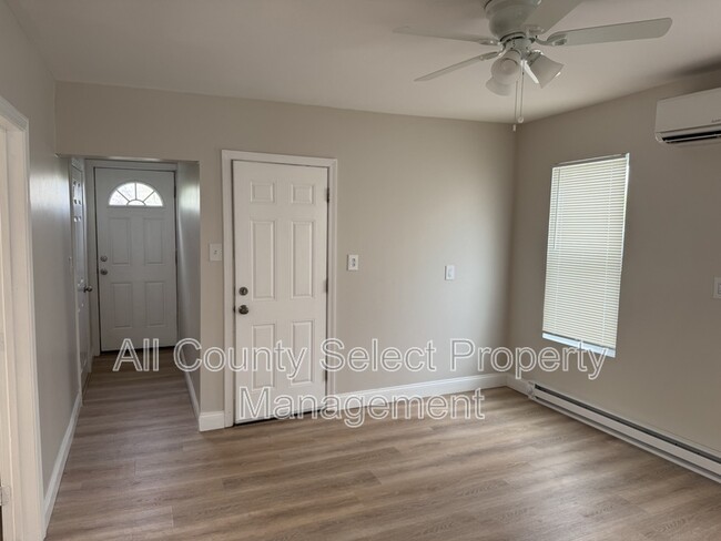 143 S Elm St in Haverhill, MA - Building Photo - Building Photo
