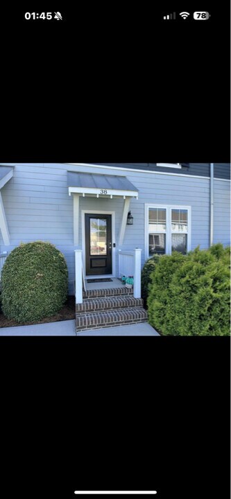 38 Owen Towne Rd in Chapel Hill, NC - Building Photo