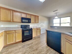 700 Liberty Ln in Crowley, TX - Building Photo - Building Photo