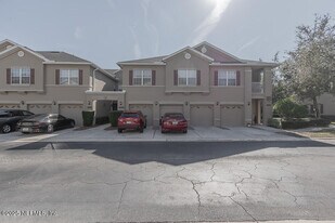 3892 Summer Grove Way N in Jacksonville, FL - Building Photo