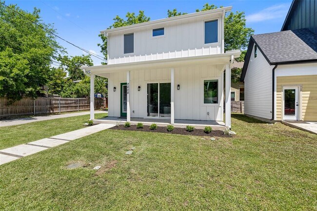 2408 E 18th St in Austin, TX - Building Photo - Building Photo