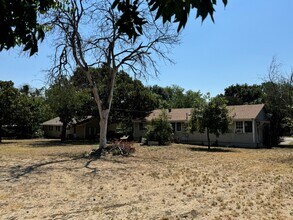 Graham St Duplexes in Fort Worth, TX - Building Photo - Building Photo