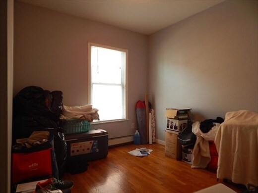 345 Meridian St, Unit #2 in Boston, MA - Foto de edificio - Building Photo