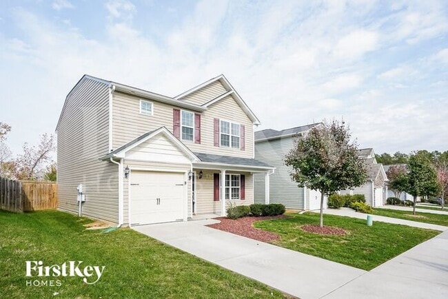 5429 Sky Hill Dr in McLeansville, NC - Building Photo - Building Photo