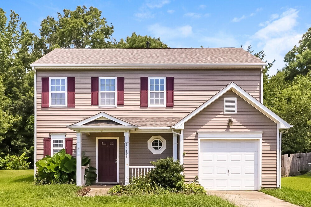 14608 Arlandes Dr in Charlotte, NC - Building Photo