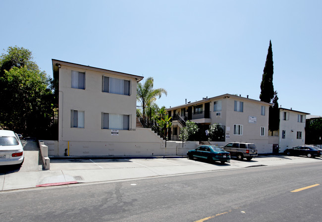 Las Palmas in La Mesa, CA - Building Photo - Building Photo